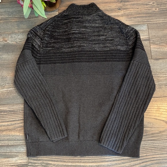 Calvin Klein Men’s zip-up sweater - Picture 7 of 10